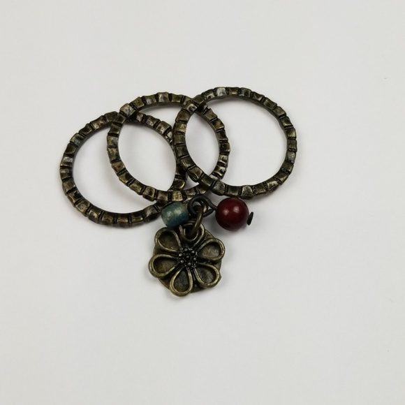 Hideaway Ring sizes 8 & 9 - Picture 2 of 5